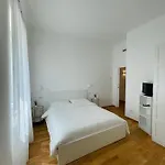A Un Passo Dalla Piazza 4*