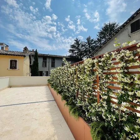 Bed & Breakfast A Un Passo Dalla Piazza