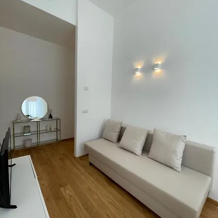 فندق مبيت وإفطار A Un Passo Dalla Piazza 4*