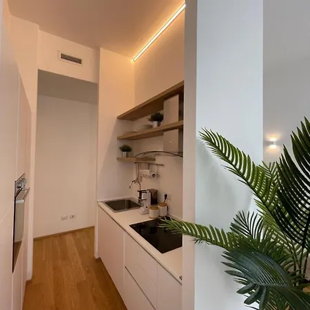 فندق مبيت وإفطار A Un Passo Dalla Piazza 4*