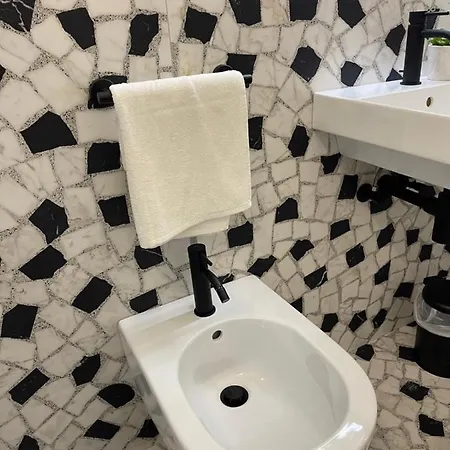A Un Passo Dalla Piazza 4* أسكولي بيتشينو