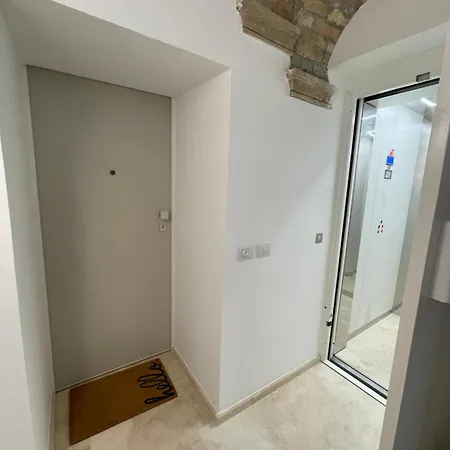 فندق مبيت وإفطار A Un Passo Dalla Piazza 4*