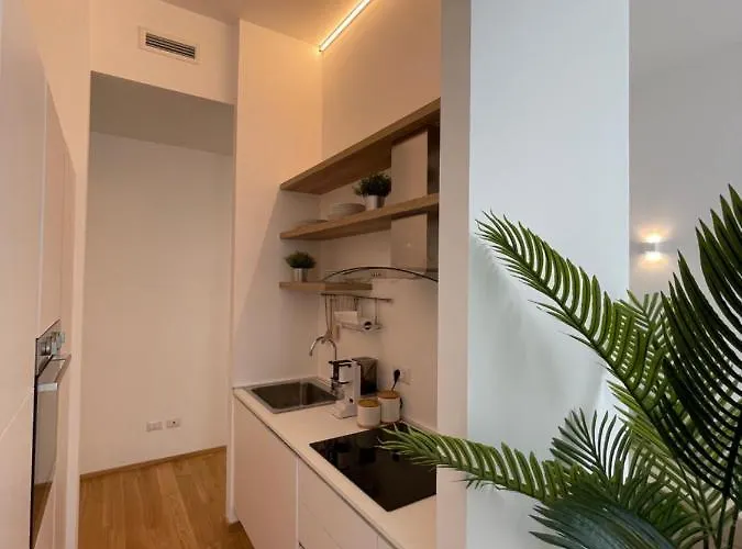 Bed & Breakfast A Un Passo Dalla Piazza 4*